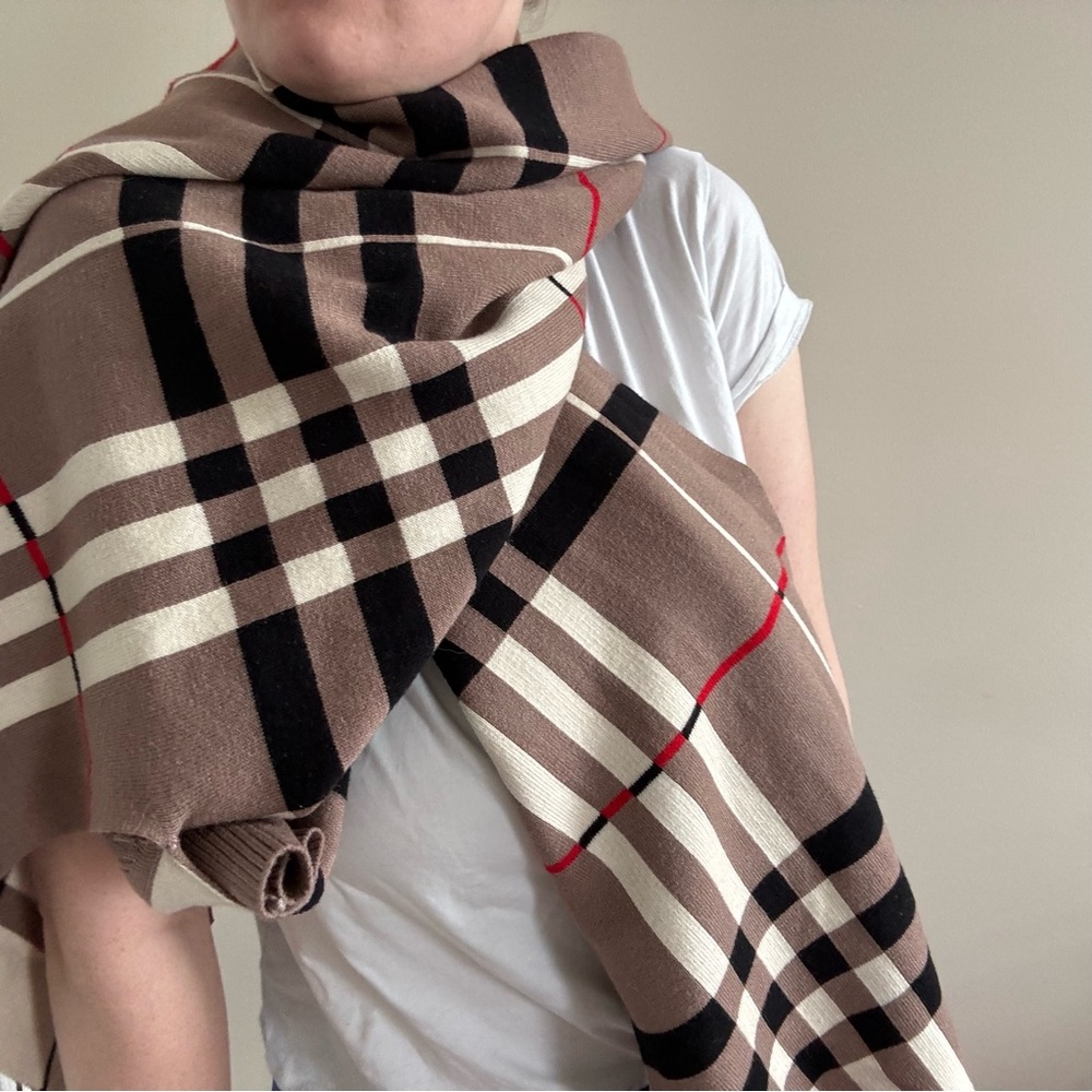 Check Plaid Soft Shawl Scarf Wrap w/ Arm holes Neutral Plaid Print - Picture 4 of 7